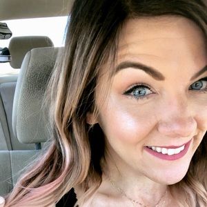 Meet your Posher, Jana